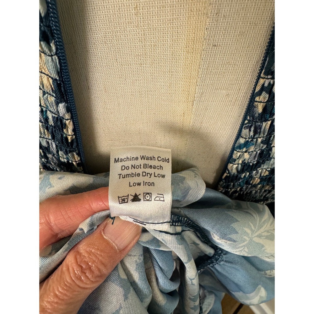 Tuckernuck Blue Floral Smocked Bodice Tiered Maxi Dress Long Sleeve XS - Picture 9 of 9